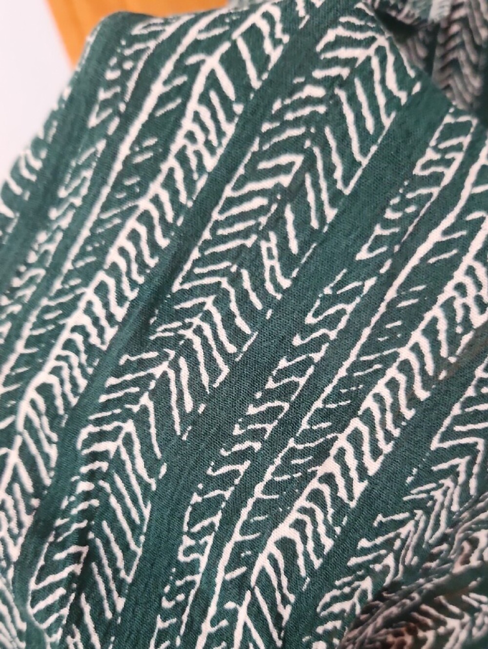 LuLaRoe Green Patterned Open-Front Duster - Picture 5 of 6